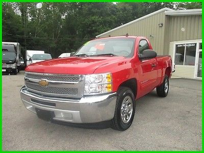 2013 Chevrolet Silverado 1500 LT 2013 CHEVROLET SILVERADO 1500 4.8L V8 RWD SHORT BED V8