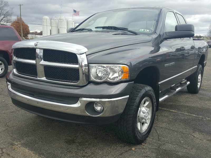 2004 *Dodge* *Ram* *2500* HD 4X4 CREW CAB 5.7L HEMI SHORT BED ONE OWNER NO RUST WE FINANCE