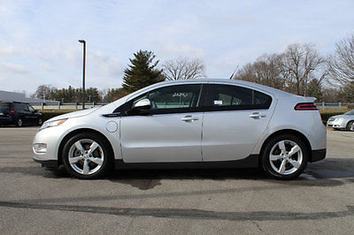 2013 Chevrolet Volt 5dr Hatchback 5dr Hatchback 4 dr Sedan Automatic 1.4L 4 Cyl SILVER ICE METALLIC