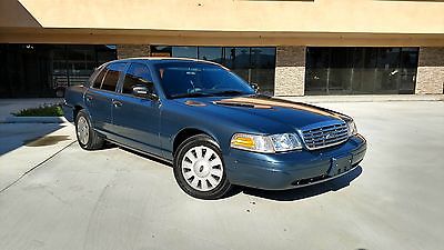 2008 Ford Crown Victoria  2008 Ford Crown Victoria Street Appearance Package Fully Equipped!!!!