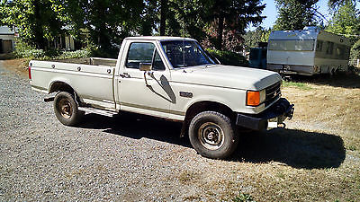 1988 Ford F-250  1988 Ford F-250 4x4 Long Bed With Cold Air Conditioning, Winch, 5 Speed Manual