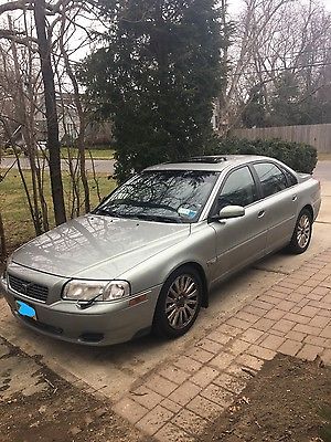 2004 Volvo S80 4D Sedan 2004 Volvo S80