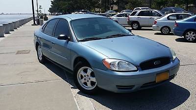 2006 Ford Taurus Sedan 4 Door 2006 Ford Taurus SE Blue