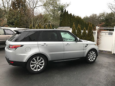 2015 Land Rover Range Rover Sport HSE Sport Utility 4-Door 2015 Land Rover Range Rover Sport V6 Supercharged HSE