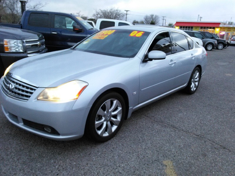 2006 Infiniti M35 4dr Sdn