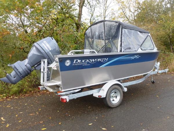 2017 Duckworth 18' Advantage Outboard