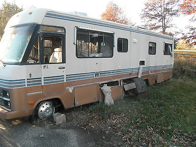 88 Winnebago RV Superchief Class A 31' Food Truck Conversion or Great for Parts