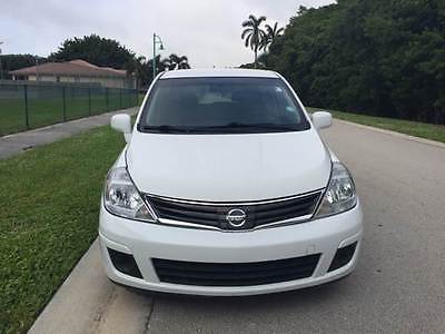 2010 Nissan Versa S Sedan 4-Door 2010 Nissan Versa S Sedan 4-Door 1.8L