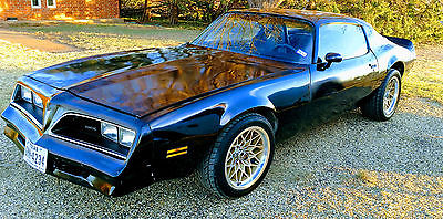 1977 Pontiac Firebird  Pontiac Firebird 1977 350 sports car coupe black
