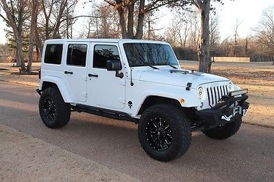 2014 Jeep Wrangler Unlimited 4X4 Sahara Competly Customized Naviagtion Heated Leather Seats 3