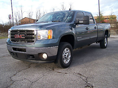 2011 GMC Sierra 2500 SLE Crew Cab 2011 GMC Sierra 2500 HD 4X4 Diesel Crew Cab One Owner 138k miles