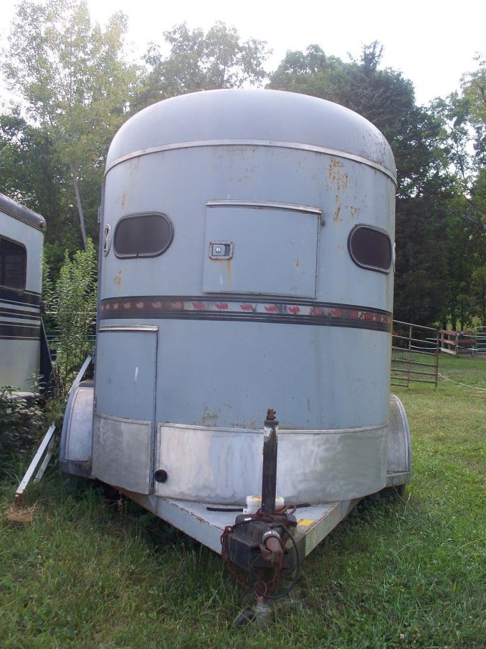 Bison 2 horse bumper pull stock trailer. Incl. mat'ls for repaint LOCAL PICKUP