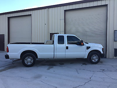 2008 Ford F-250 XL Extended Cab Pickup 4-Door 2008 Ford F-250 Super Duty XL Extended Cab Pickup 4-Door 5.4L