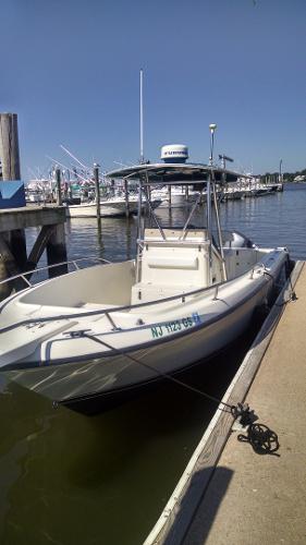 2002 Pursuit 2470 Center Console