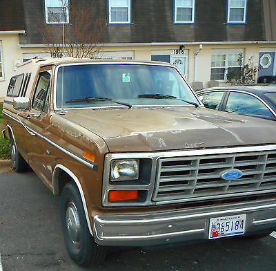 1986 Ford F-150 Base Standard Cab Pickup 2-Door 1986 Ford F-150 Base Standard Cab Pickup 2-Door v6