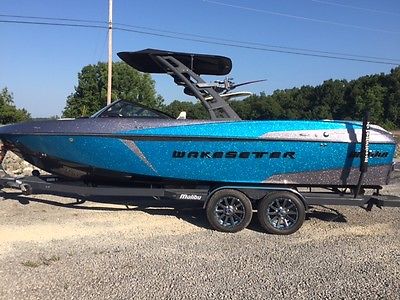 2016 Malibu Wakesetter 25LSV Supercharged