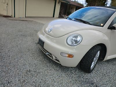 2004 Volkswagen Beetle-New Convertible 2004 VW  Convertable set up to be Towed