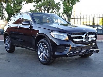 2017 Mercedes-Benz Other GLC300 SUV 2017 Mercedes-Benz GLC300 SUV Damaged Salvage Only 102 Miles New Model Loaded!!