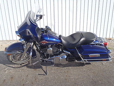 2007 Harley-Davidson Touring  2007 HARLEY DAVIDSON FLHTCU ELCTRA GLIDE ULTRA IN BLUE UM40462 C.S.