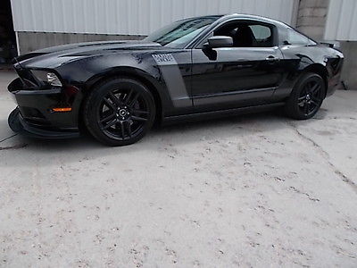 2013 Ford Mustang Boss 302 Coupe 2-Door 2013 FORD MUSTANG Boss 302 LAGUNA SECA # LS 657 Rare with under 600 miles MINT
