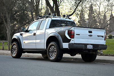 2013 Ford F-150 SVT Raptor Extended Cab Pickup 4-Door 2013 Raptor SuperCab / White (in As Good A Condition You'll Ever Find)