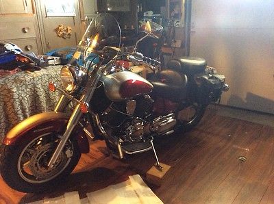 2004 Other Makes Yahama 1500 classic  motorcycle