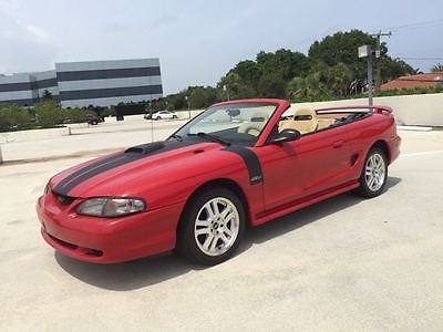 1996 Ford Mustang GT Convertible 2-Door 1996 Ford Mustang GT Convertible Low Miles Clean Autocheck Garage Kept Florida