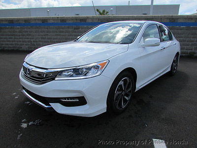 2017 Honda Accord EX-L CVT w/Navi & Honda Sensing EX-L CVT w/Navi & Honda Sensing New 4 dr Sedan CVT Gasoline 2.4L 4 Cyl White Orc