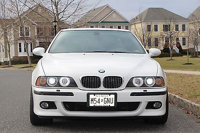2002 BMW M5  2002 BMW M5