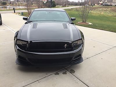 2014 Ford Mustang  2014 Ford Mustang GT/CS Roush Supercharger 650 HP Like New 5500 miles one owner