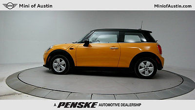 2017 Mini Cooper Cooper 2 Door Cooper 2 Door New Coupe Automatic Gasoline 1.5L 3 Cyl Volcanic Orange