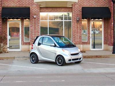 2011 Smart Passion  2011 Smart Fortwo Passion - Low Mileage - 40 MPG's