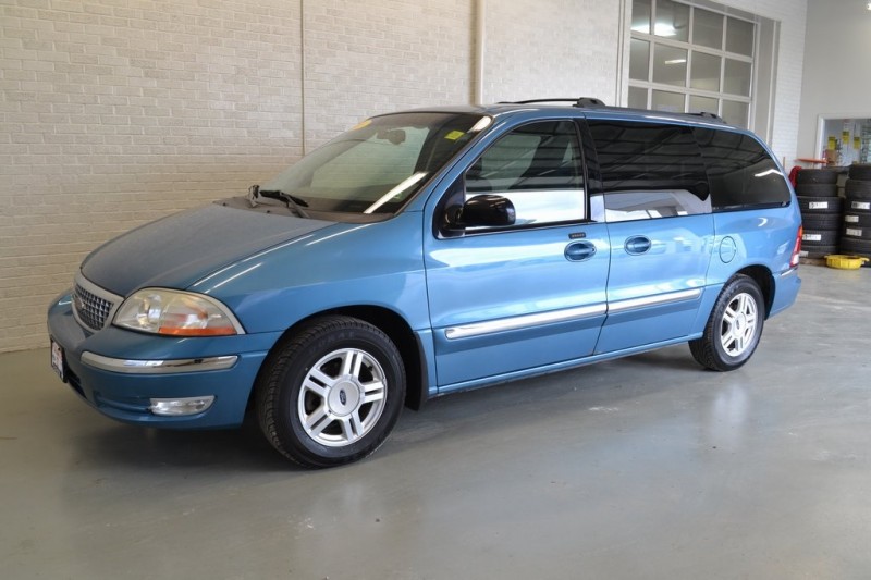 2003 Ford Windstar SE