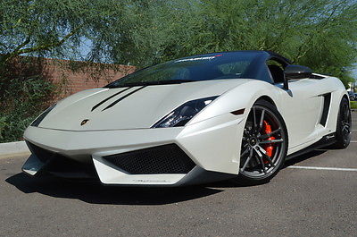 2011 Lamborghini Gallardo LP570-4 Performante Spyder Convertible 2-Door 2011 LAMBORGHINI GALLARDO LP570-4 PERFORMANTE