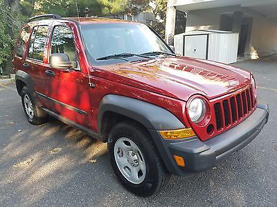 2006 Jeep Liberty Sport 2006 Jeep Liberty 4X4 - Low Miles - Runs and Drives Well - Great in Snow!