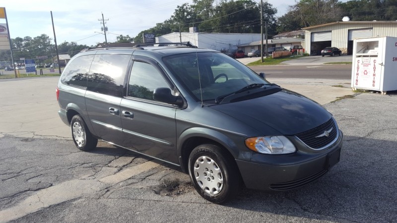 2003 Chrysler Town and Country LX Family Value