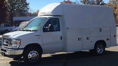 2016 Ford Other  2016 FORD F-350 ECONOLINE CUTAWAY WORK TRUCK WITH KUV KNAPHEIDE SERVICE TRUCK