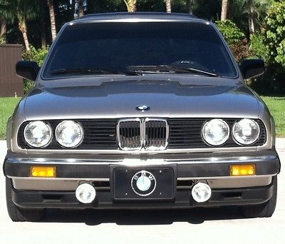1984 BMW 3-Series Base Coupe 2-Door 1984 BMW 318i Base Coupe 2-Door 1.8L pristine cond car show ready runs great