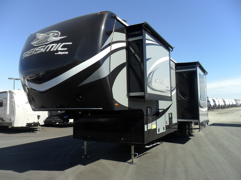 Jayco Seismic 4112