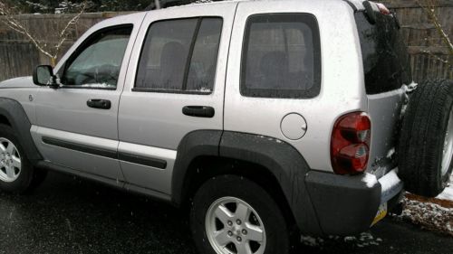 2006 Jeep Liberty  2006 Jeep Liberty Sport