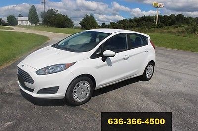 2015 Ford Fiesta S 2015 Ford Fiesta