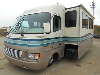 1996 Southwind Fleetwood 36 Foot Motor Home - 17K Actual Miles - Dual Axle