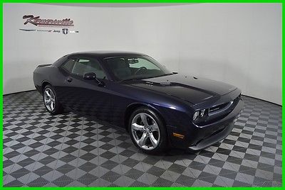 2012 Dodge Challenger R/T RWD Manual HEMI V8 Coupe Push Start Cloth Seat 66k Miles 2012 Dodge Challenger R/T RWD Coupe Bluetooth AUX input EASY FINANCING