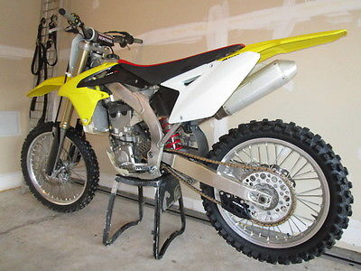 2012 Suzuki RM-Z  2012 Suzuki RM-Z 450 Motocross Motorcycle