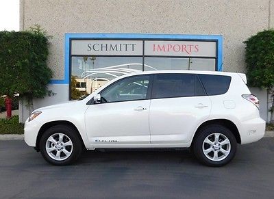 2013 Toyota RAV4 EV EV Sport Utility 4-Door 2013 Toyota RAV4 EV, fully electric, 37k miles, extra clean!!!