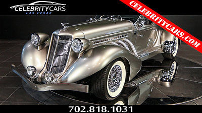 1936 Replica/Kit Makes Boattail Replica  1936 Auburn Boattail speedster Replica silver Vortec V8