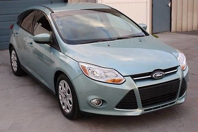 Ford Focus  2012 Ford Focus SE Microsoft Sync Knoxville TN 12