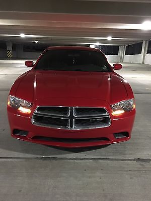 2012 Dodge Charger  2012 Dodge Charger SE