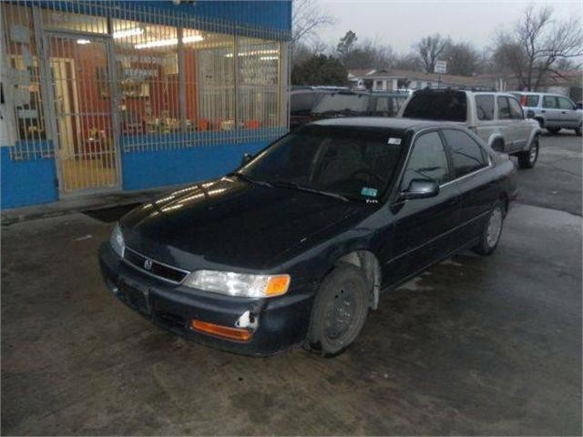 1997 Honda Accord LX SEDAN