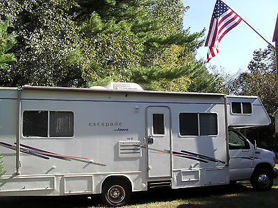 FOR SALE 2003 FORD JAYCO MOTORHOME E450 V10 $20500 OR OFFER